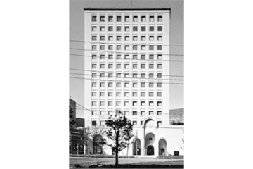 昭和57年 如水会館(東京)