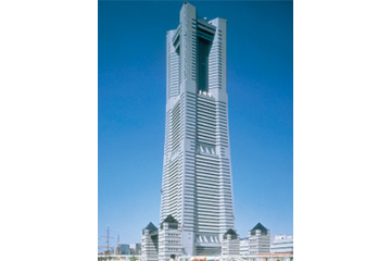 横浜ランドマークタワー